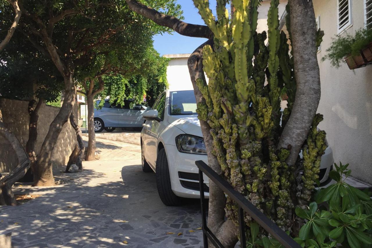 Apartments By The Sea Orebic, Peljesac - 11450 Bagian luar foto